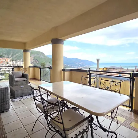 Апартаменты Ibiscus By Holidays Таормина