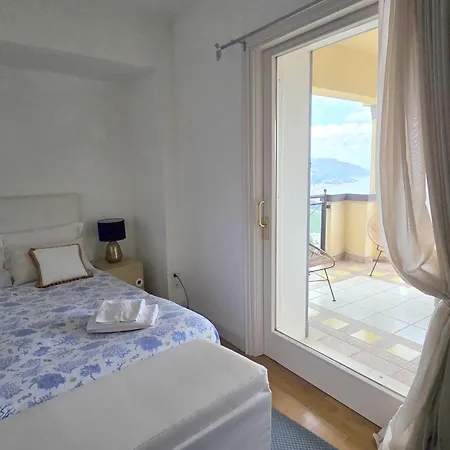 Ibiscus By Holidays * Таормина